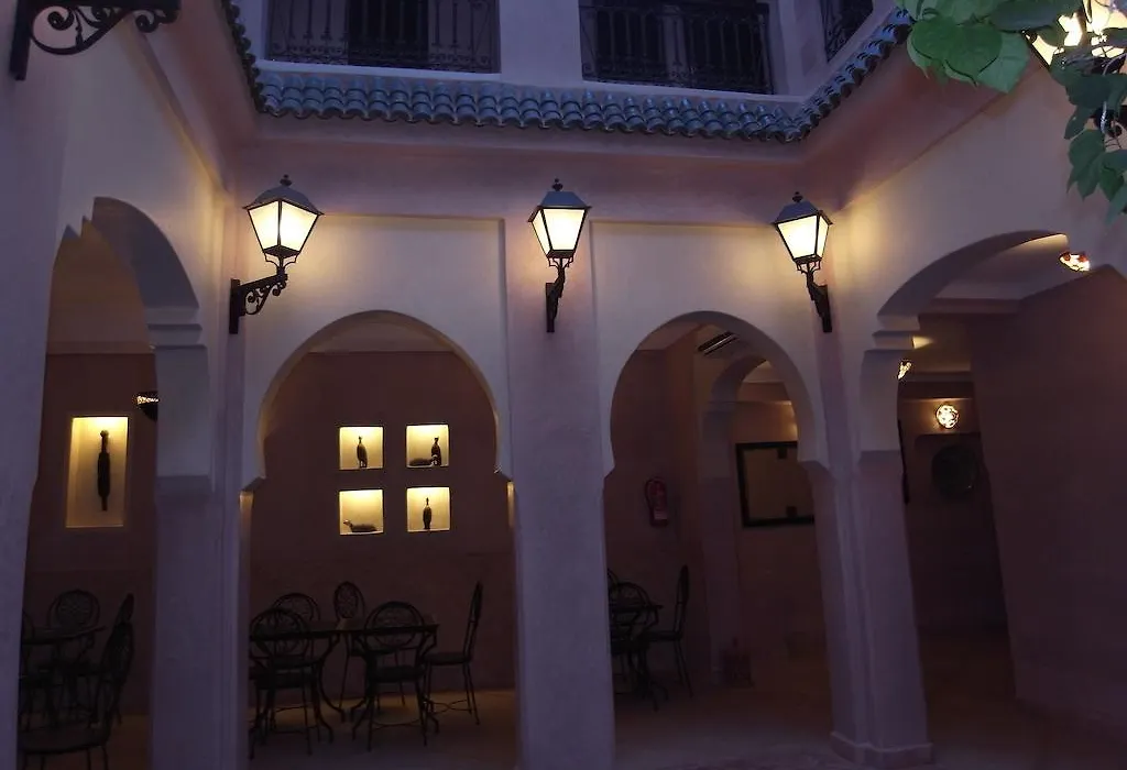 Riad Bazaar Cafe-1